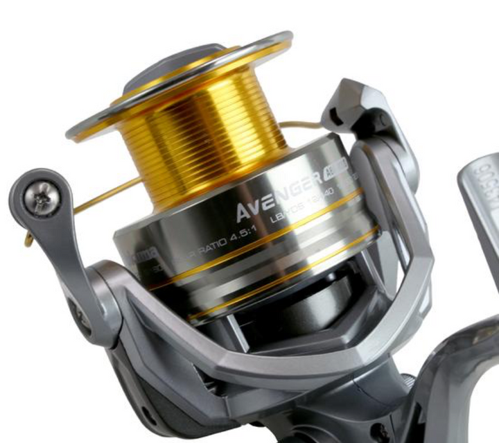 Okuma Avenger Baitfeeder